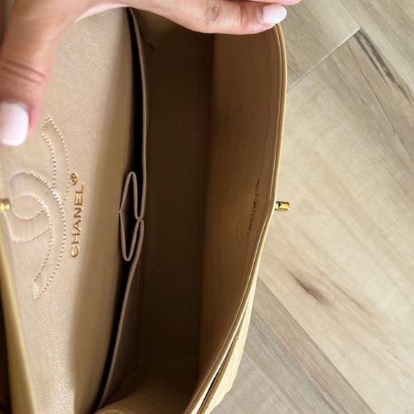 Chanel small double flap beige , in great condition - Picture 8 of 11
